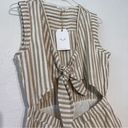 Free The Roses  Linen Blend Romper Size M NWT Photo 2