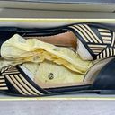 Modcloth NEW  Restricted “Amazing” Black & Gold Stitched Toe Flats Size 8.5 Photo 7