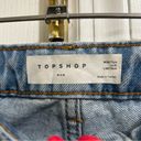 Topshop  Mom Jeans with Distressed Rips at the Knee Size Waist 28 Photo 5