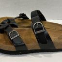 EastLand  Black Leather Thong Flip Flop Sandals Women’s Size 6 M Photo 0