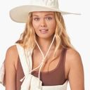 l*space NWT L* Kokomo hat set cream Photo 0