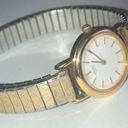 Seiko  Vintage Gold Tone Stretchy Speidel Band Retro Wristwatch Watch NEW BATTERY Photo 4