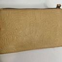 Krass&co American Leather  The Essential Power wristlet charging pouch tan Photo 0