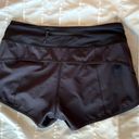 Lululemon Speed Short 2.5” Photo 3