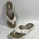 Clarks Collections by  Gray White Flip Flop Thong Slip On Sandals US Size 7 Photo 0