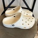 Crocs M6,W8 White Croc Clogs Photo 2