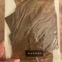 Natori NWT  exceptional sheer honey color pantyhose brand new in box small Photo 3