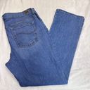 Lee  Relaxed Fit Straight Leg Plus Size 18 ^ 38x31 Blue Jeans Stretch High-Rise Photo 9