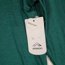 Xersion NWT  Quick Dry Green long Sleeve V-Neck Shirt Women's Size Small Photo 5