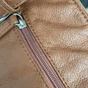 Stone Mountain  camel brown leather shoulder bag Photo 11