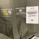 Mountain Hardwear  Capri Pants Photo 4