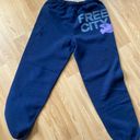 Free City Sweatpants Photo 1