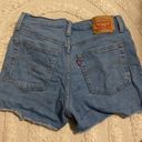 Levi’s  high rise shorts 26 Photo 2