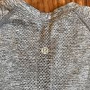 Lululemon  swiftly tech short sleeve Photo 2