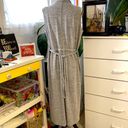 Banana Republic  | Sleeveless long sweater/duster with belt. Photo 3