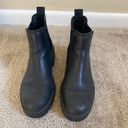 UGG Chelsea Boot Photo 1