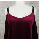 Romeo + Juliet Couture  Burgundy Velvet Cold Shoulder Open Back Tie Top Blouse Photo 2