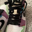 Nike Women’s Air Jordan 1 Mid Photo 9