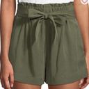 BCBGMAXAZRIA Bcbg Paperback High Waisted Shorts Women’s Shorts Size S‎ olive green Photo 0