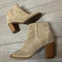 Toms  Majorca peep toe suedes booties heeled boots tan sz 6 Photo 1