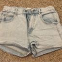 PacSun Light-wash Jean Shorts Photo 0