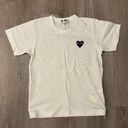 Comme des Garçons PLAY white and black heart patch t-shirt Photo 1