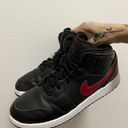 Jordan Air  1 Retro Mid GS ‘Black Gym Red’ Photo 5