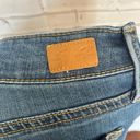 Seven 7 Jeans Women’s size 4 Medium Wash Straight Leg Distressed Bottom Photo 5