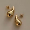 Gold Teardrop Earrings Photo 1