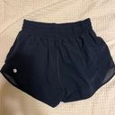 Lululemon Hotty Hot Short High-Rise 2.5” Photo 2