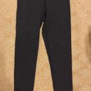 Aritzia TNA leggings Photo 0