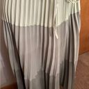 SheIn  Tri-Color Green Pleated Long Skirt Photo 1