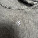 Lululemon Tank Photo 1