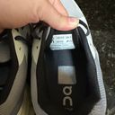 On Clouds Cloudrunner Running Shoes Size 8 Photo 4