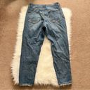 Wild Fable  High Rise Mom Jeans Destroy Size 8 Photo 3