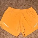 Lululemon Hotty Hot Low-Rise Short 4” Photo 0