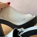 Steve Madden White and Black Heeled Sandals Photo 13