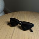 Black Cateye Sunglasses Photo 1