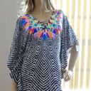 Bar III Feathered Daze Caftan Cover Up Swimsuit M, NWOT, excellent condition!! Photo 4