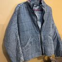 easel  medium blue jacket Photo 3