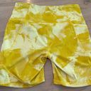 All In Motion  Women's Ultra High Rise Bike Shorts marbled yellow size large Photo 6