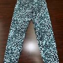 Old Navy Active High Waisted 7/8 Go-Dry Balance Leggings Size Medium Photo 2