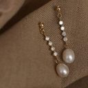 Elegant white pearl dangle drop earrings for women Gold Photo 2