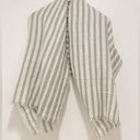 Boutique Blanket Scarf (Gray, White) Photo 0