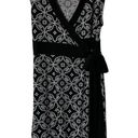 White House | Black Market  Wrap Dress Size M Tie V Front NWOT Photo 0