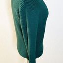 superdown  Revolve Ribbed V-Neck Emerald Green Raquel Sweater | XS Photo 4