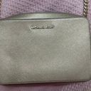 Michael Kors Crossbody Purse Photo 1