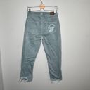 American Eagle distressed ripped mom jeans size 6 short Photo 1