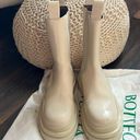 Bottega Veneta Tire Chelsea Boots Photo 1