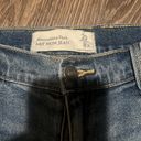 Abercrombie & Fitch 90’s Mom Jeans Curve Love Photo 1